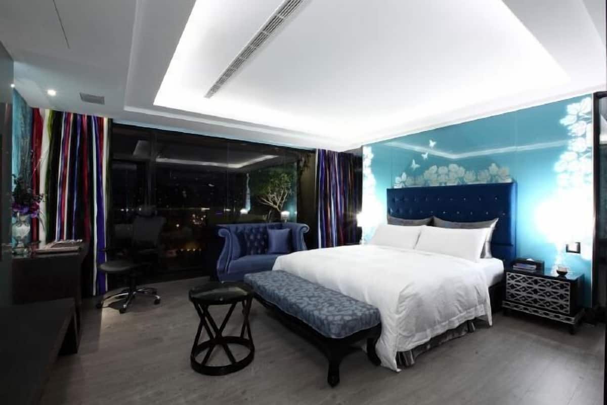 1 chambre, literie de qualité, couette en duvet