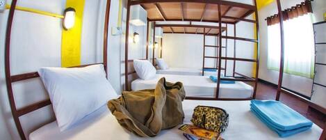 In-room safe, free WiFi