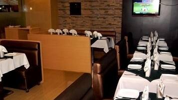 Frühstück, Mittagessen, Abendessen, indische Küche