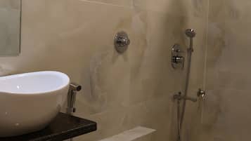 Executive Double or Twin Room, 1 Double Bed, City View | Bathroom | Shower, free toiletries, soap, toilet paper