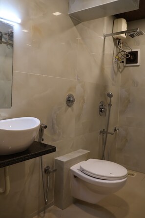 Executive Double or Twin Room, 1 Double Bed, City View | Bathroom | Shower, free toiletries, soap, toilet paper - Hotel Aishwarya Residency (Navi Mumbai)