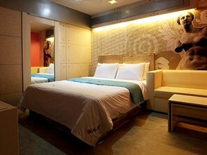 Standard Double Room | Desk, free WiFi - Starry Night Hotel (Incheon)