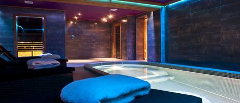 Sauna, hot tub, steam room, hot stone massages, deep-tissue massages
