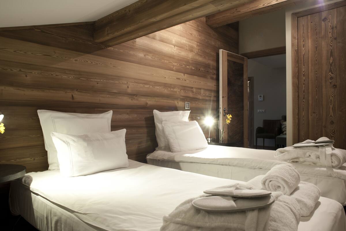 Bettwäsche aus ägyptischer Baumwolle, Zimmersafe, schallisolierte Zimmer