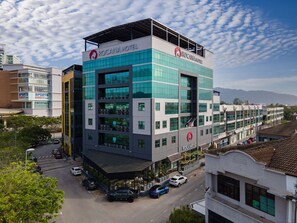 واجهة المنشأة