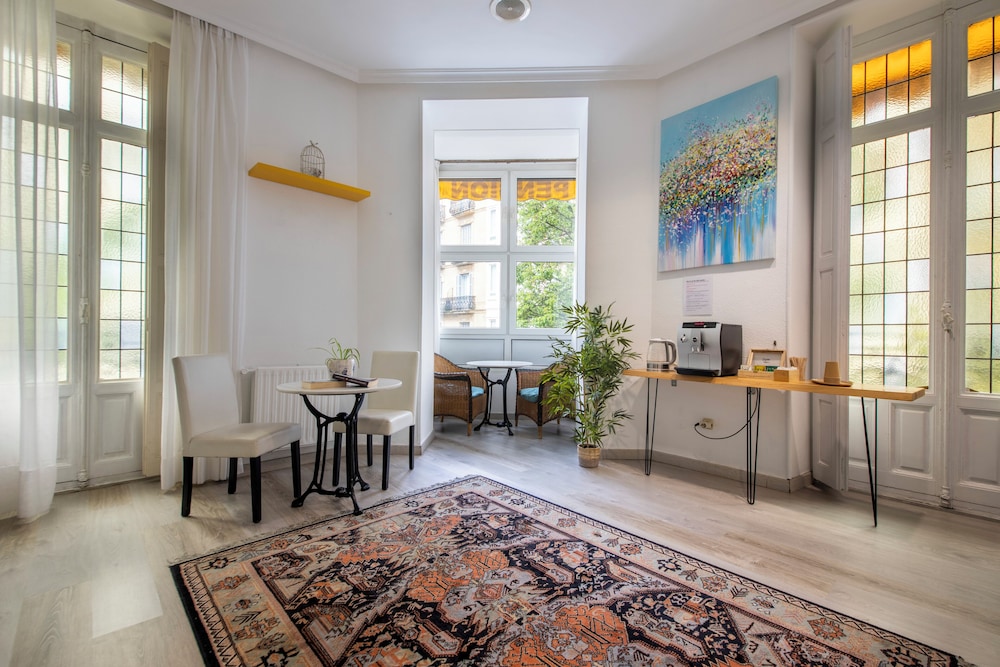 Pensión Donostiarra by null