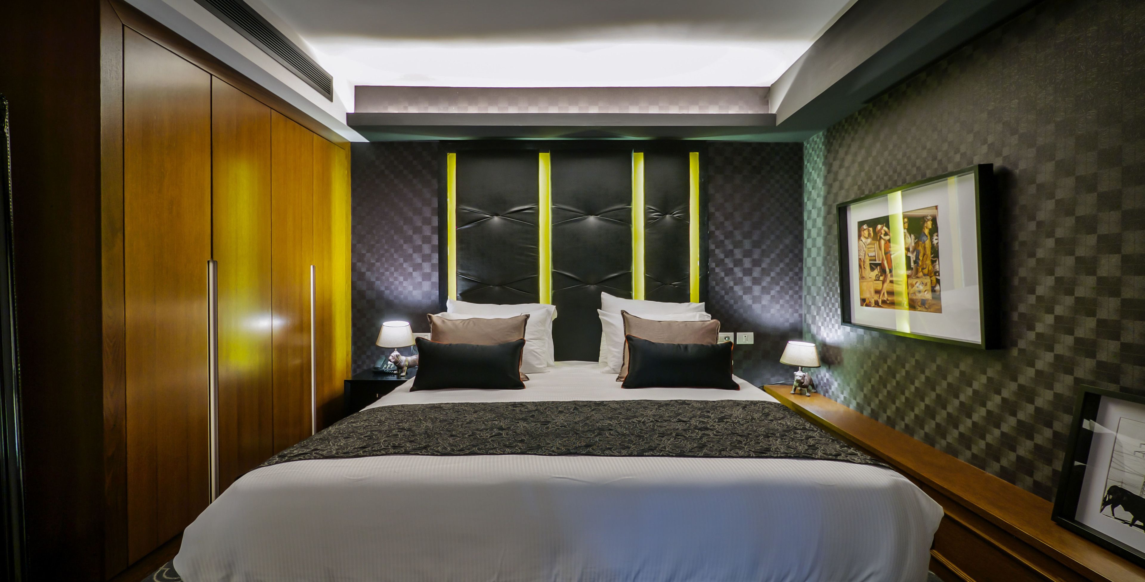 presidential duplex, 2 bedrooms (suite) | premium bedding, in-room safe, desk, blackout curtains