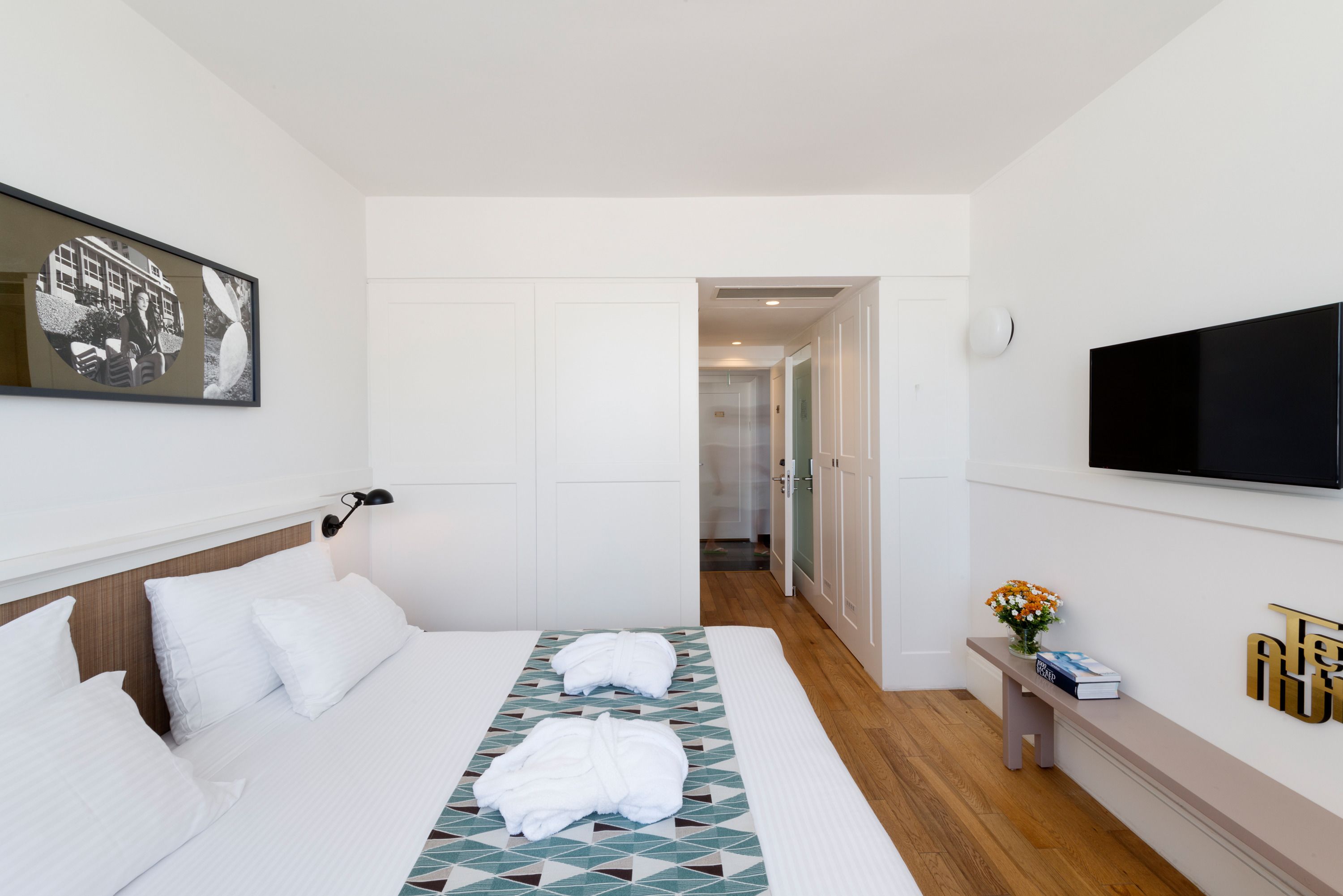 Photo - Lily & Bloom Boutique Hotel