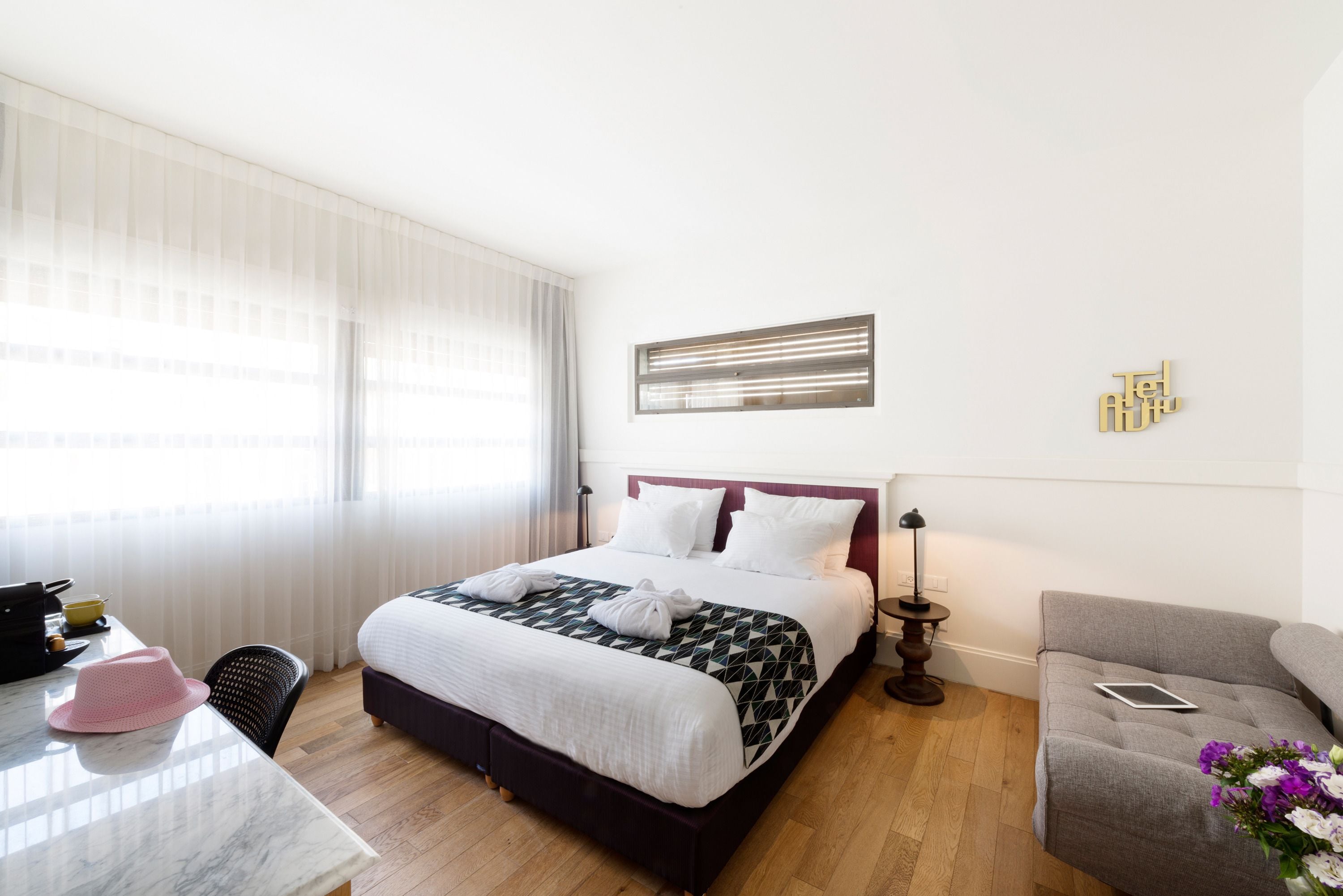 Photo - Lily & Bloom Boutique Hotel