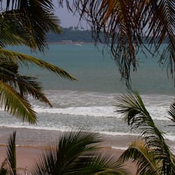 En la playa, buceo, surf