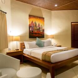 Suite (Jasmine) | Cadar kapas Mesir, bar mini, dihias secara berasingan