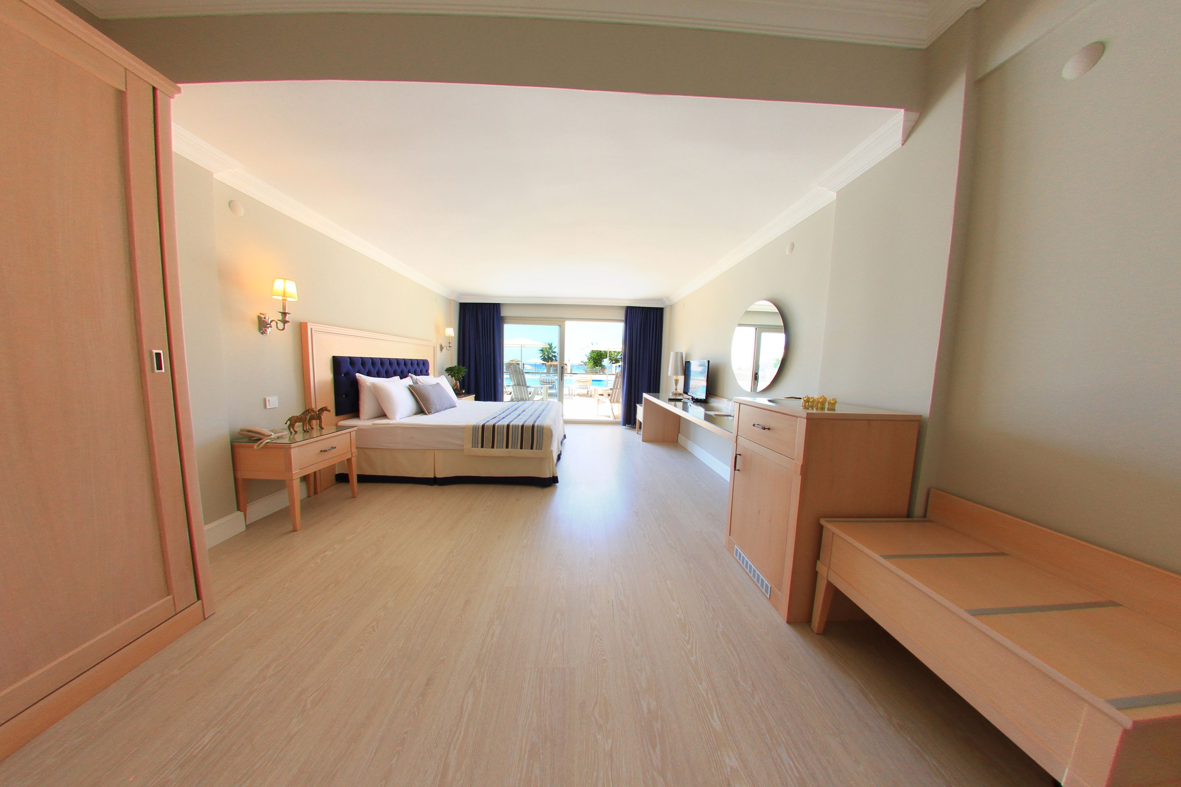 Photo - Crystal Prestige Pearl Collection