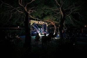 Nightclub - Crystal Prestige Pearl Collection (Kemer)