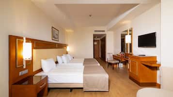 Standard Room Pool View | Premium bedding, free minibar, in-room safe, desk