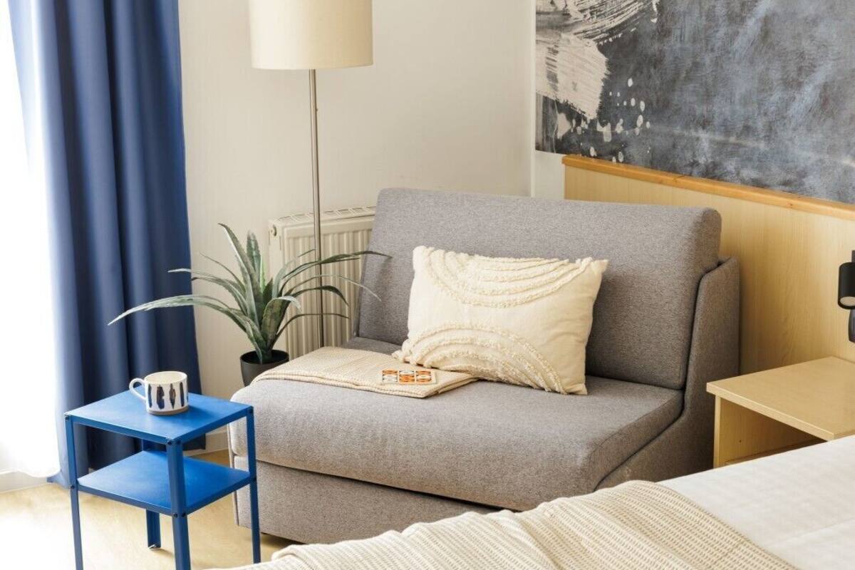 Quarto casal família, sacada | Cofres nos quartos, Wi-Fi de cortesia, roupa de cama