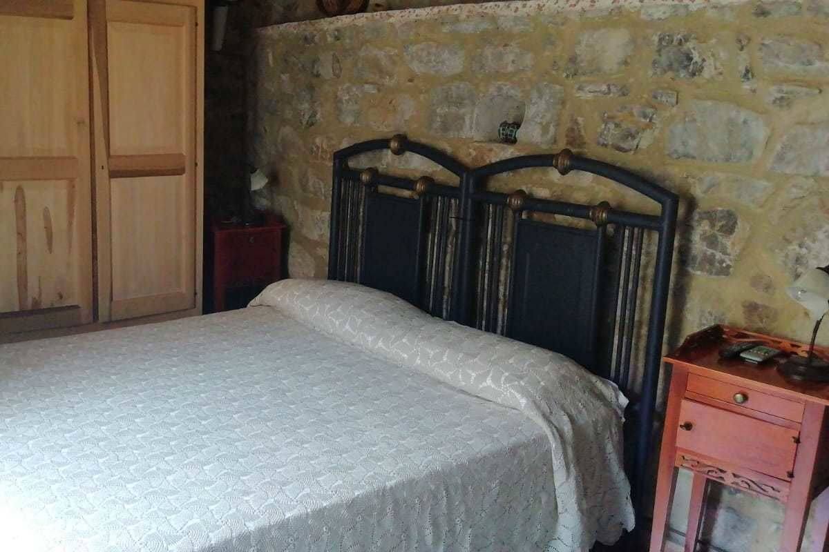 Comfort Double Room (Ginestra) | Premium bedding, free WiFi, bed sheets