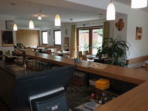 Bar (on property) - Reschnerhof (Curon Venosta)