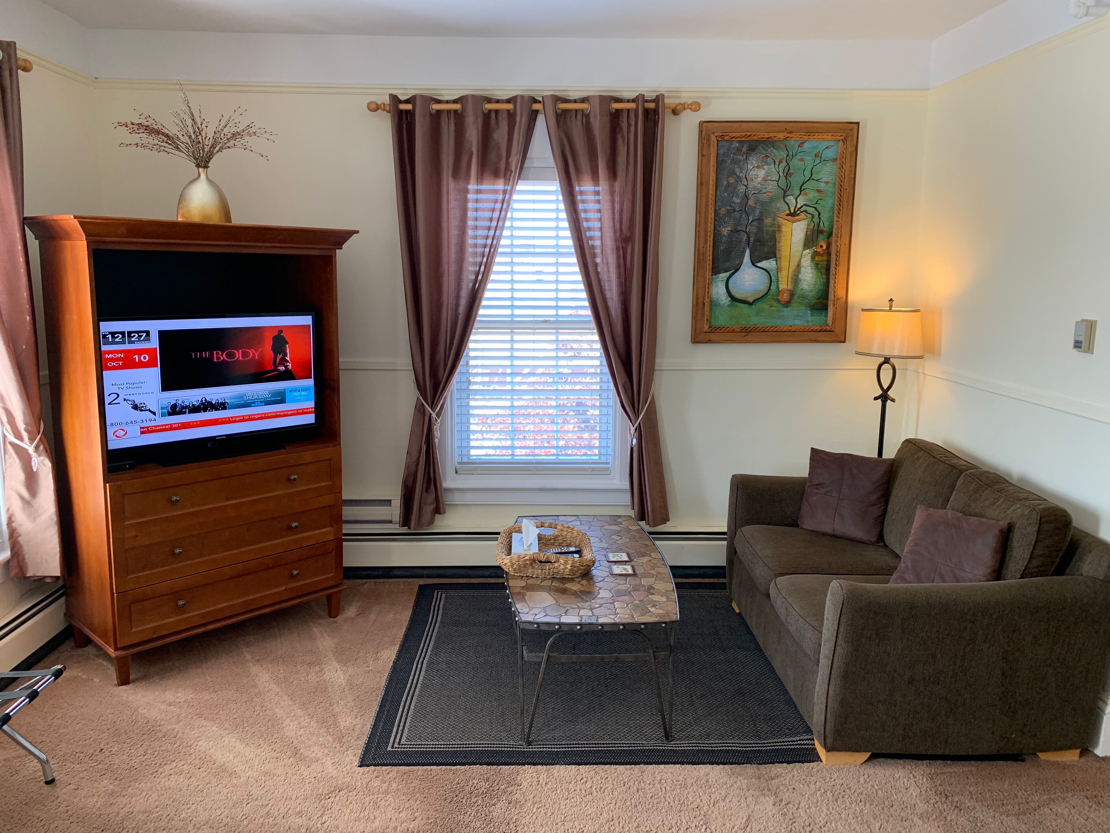 panoramic quadruple room, 2 queen beds, non smoking, ensuite | 1 bedroom, individually decorated, individually furnished