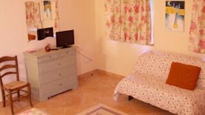 Double Room, Vineyard View - La Casa del Mandorlo (Monzambano)