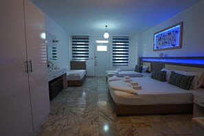 Premium bedding, in-room safe, desk, free WiFi - Bora Bora Butik Hotel (Alanya)