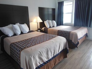 Free WiFi, bed sheets - Budget Inn St. Augustine (St. Augustine)