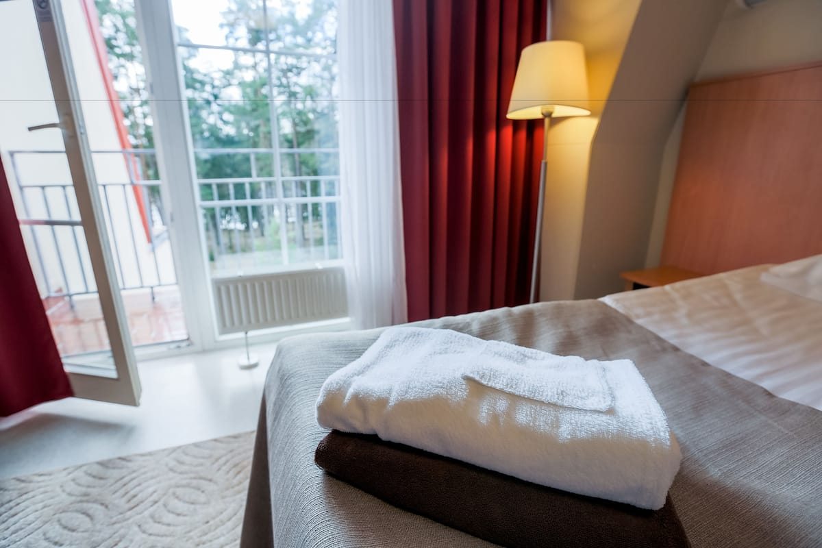 Chambre Ăconomique (Spa Treatments Package)