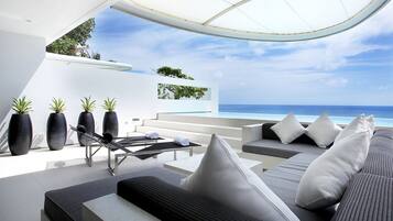 One Bedroom Sky Pool Villa | Terrace/patio