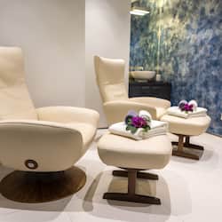 Couples treatment room(s), body treatments, Thai massages, body wraps