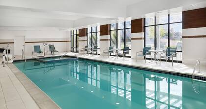 Hampton Inn & Suites Detroit/Troy
