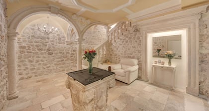 Palmotta Palace 4*