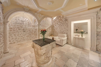 Palmotta Palace 4*