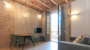 Apartamento, 2 quartos (Gran Via) | Área de estar