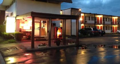 Imperial Motel