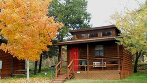 Unclassified image, 2 of 18, button - America's Best Campground (Branson)