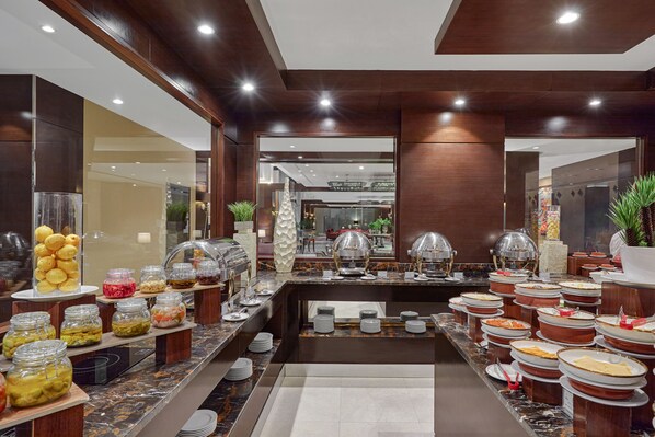 Restaurant - Holiday Inn Tabuk by IHG (Tabuk)