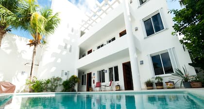 Hotel Villas Deja Blue & Restaurant