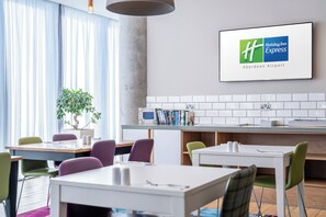 Frühstück, Mittagessen und Abendessen
