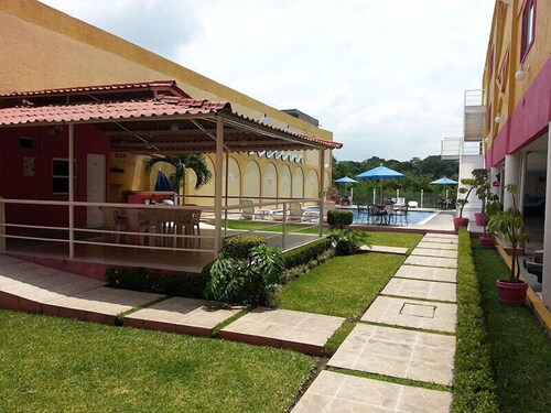 Hotel Los Sauces Oaxtepec
