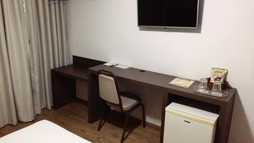 Frigobar, quartos à prova de som, camas extras/dobráveis