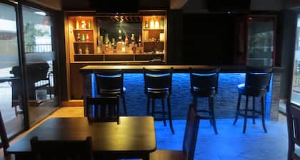 Hostal Cocos Inn