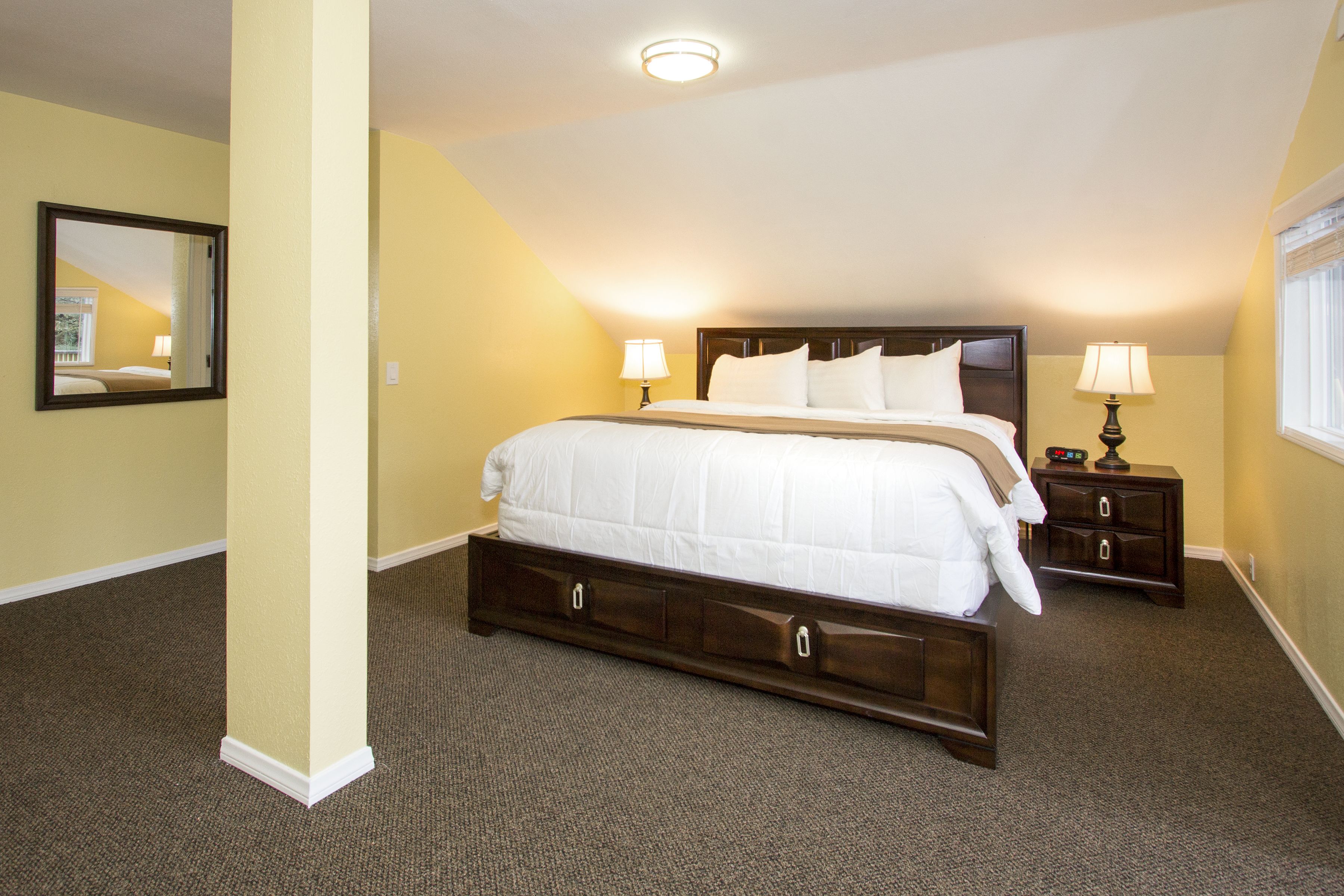 master suite, 2 bedroom | 1 bedroom, individually decorated, individually furnished, free wifi