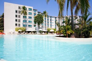 Alberca al aire libre 