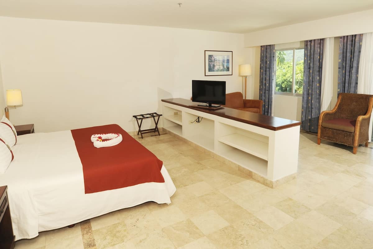 desk, iron/ironing board, free cots/infant beds, free wifi