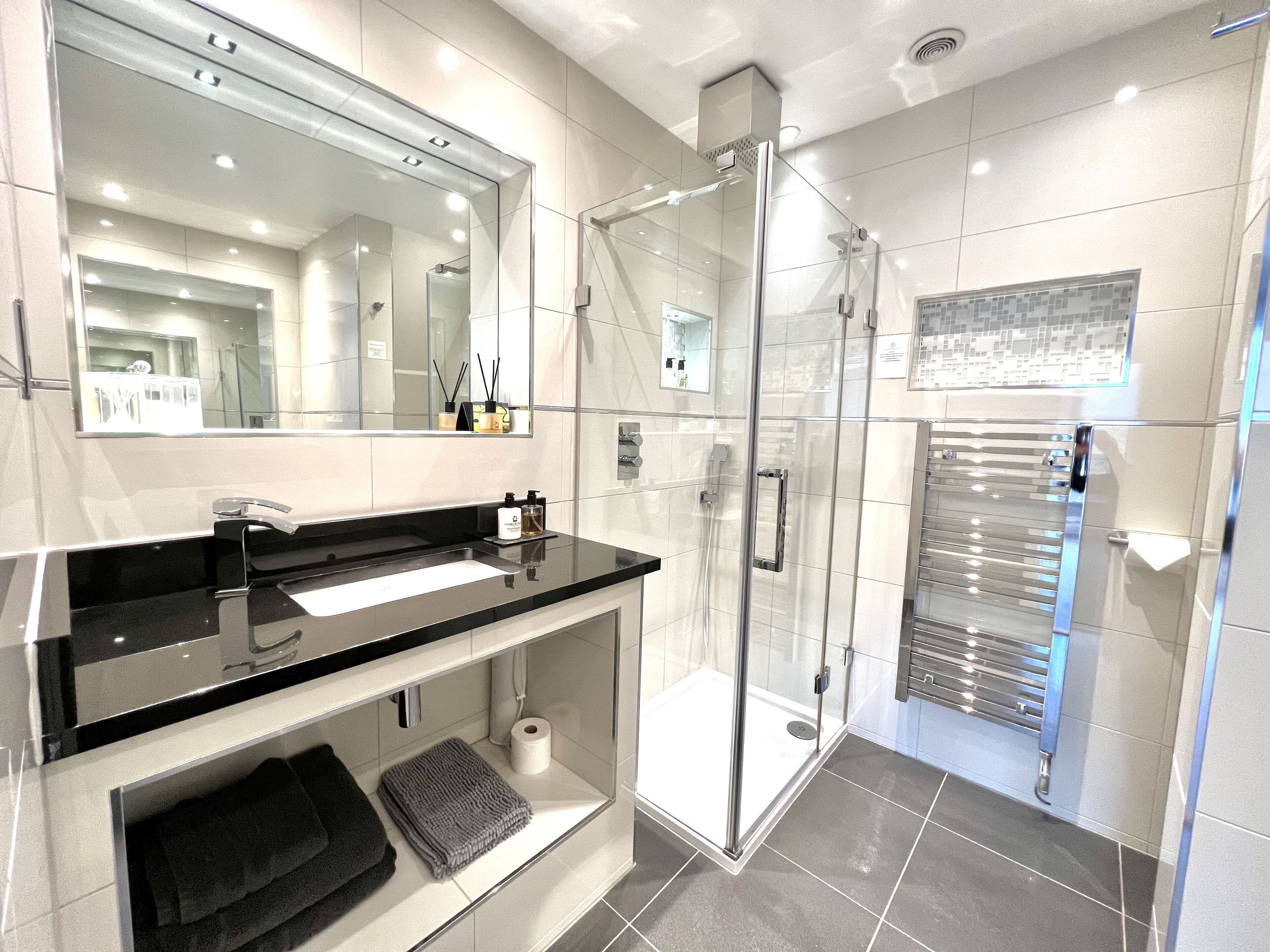 luxury double room, ensuite | bathroom