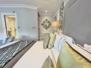 Luxury-Doppelzimmer, mit Bad | Bettwäsche aus ägyptischer Baumwolle, hochwertige Bettwaren