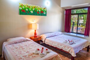 Apartment, 1 Bedroom, Kitchen, Pool View | 1 bedroom, free WiFi, bed sheets - Apart Hotel Girasoles (Jaco)