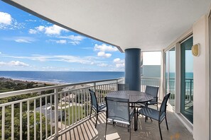 Apartment (3 Bedrooms) | Exterior
