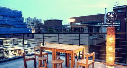 Br. Guesthouse Hongdae