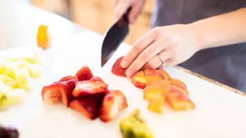 فطور أوروبي مجانًا