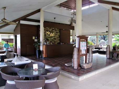 Lobby. Chali Beach Resort and Conference Center